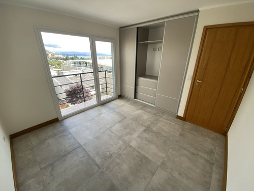 Imagen 8 de 10 de Venta Departamento 2 Dormitorios En Centro De Bariloche