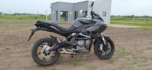 Imagen 13 de 18 de Benelli 600 Gt