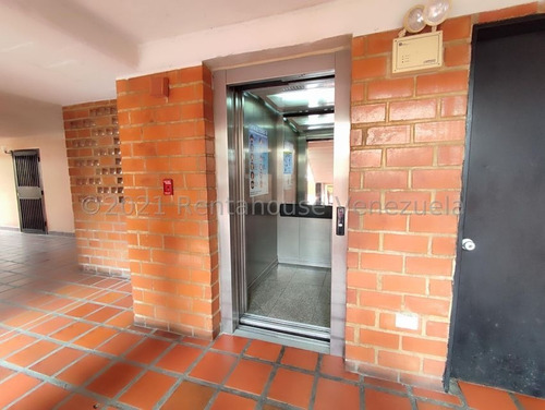 Imagen 3 de 24 de Se Vende Excelente Y Amplio Apartamento En Terrazas De Guaicoco