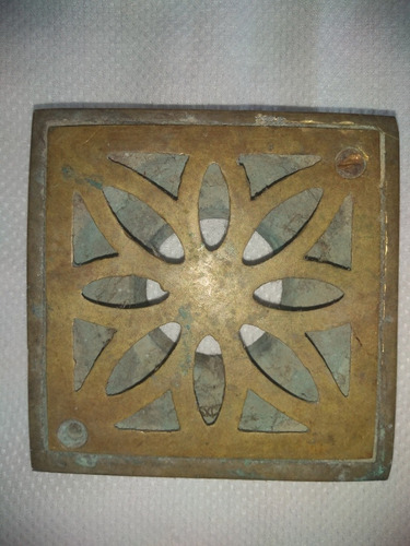 Rejilla Bronce 9 X 9 Cm