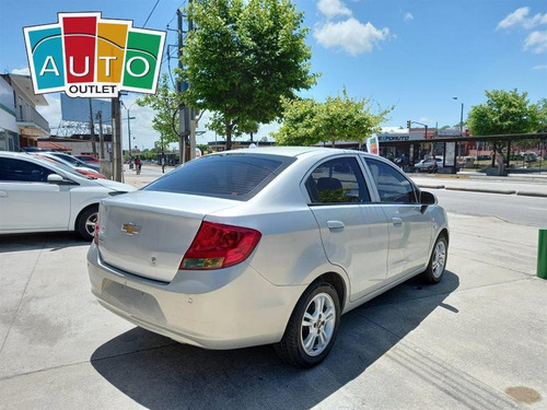 Chevrolet Sail Lt 2013 Gris Plata 4 Puertas