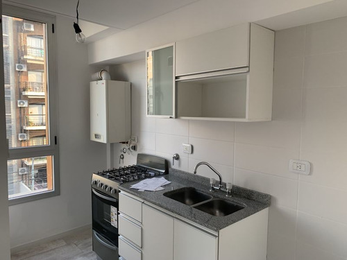 Imagen 4 de 14 de Departamento En Venta En Quilmes