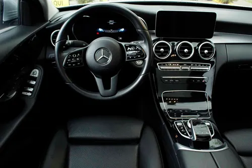 Mercedes-benz Clase C 180 Advantgarde 1.6 At Aa 4x2