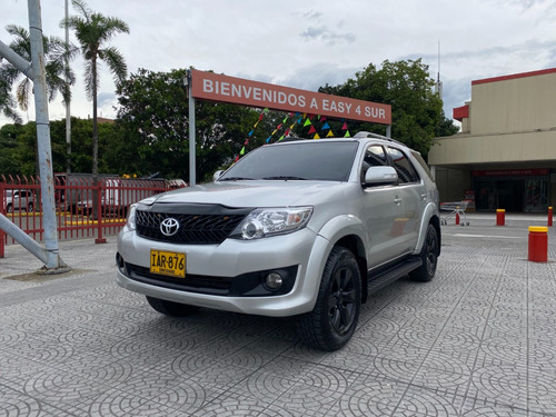 Toyota Fortuner 2.7l 4x4