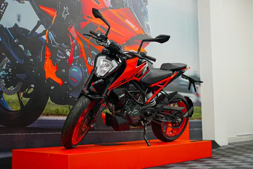 Duke 200 Ng Ktm