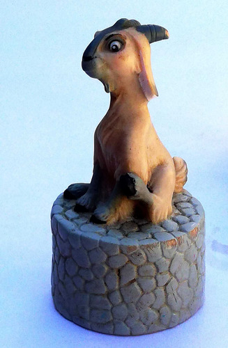 Figuras Disney Jorobado De Notre Dame Gárgolas Y Cabrita (Usado)