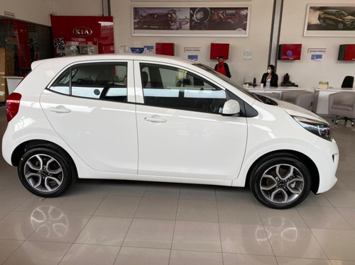 Imagen 7 de 13 de Kia Picanto Zenith 2022 6 Air Bag