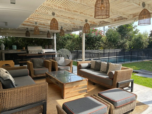 22835 - Precioso Departamento Con Jardín Y Piscina