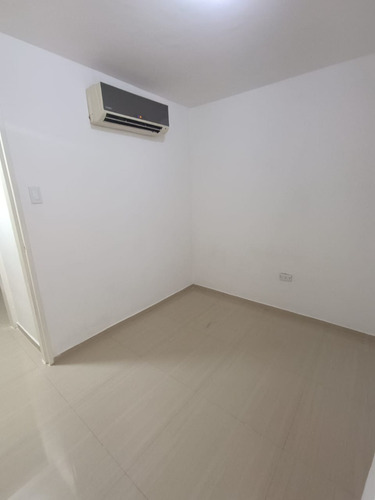 Se Vende Apartamento En Urbanización Palma Real, La Victoria