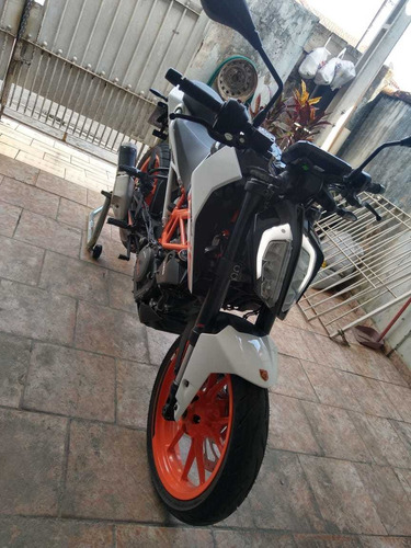 Imagem 2 de 6 de Ktm Duke
