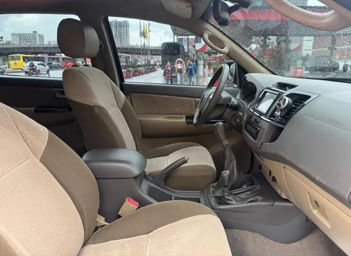 Toyota Fortuner Srv 3.0cc 4x4 Diesel Mt