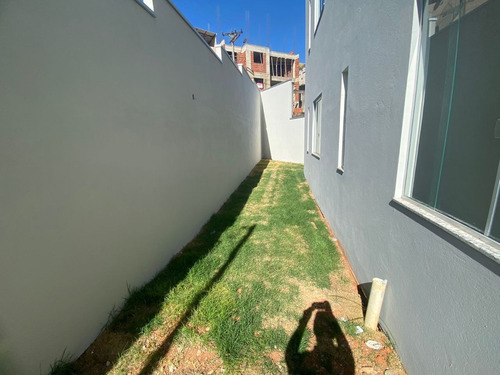 Imagem 2 de 14 de Casa Geminada Com 2 Quartos Para Comprar No Morada Do Vale Em Coronel Fabriciano/mg - 636