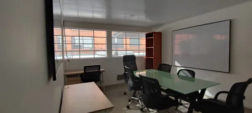 Oficina En Arriendo En Porciúncula. Cod A21656