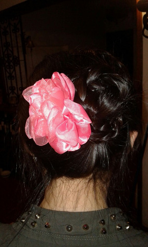 Imagen 1 de 2 de Flor Para El Cabello