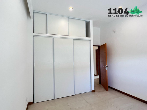 Imagen 22 de 30 de Casa En Venta - Los Eucaliptus - 305m2/784m2 5 Ambientes