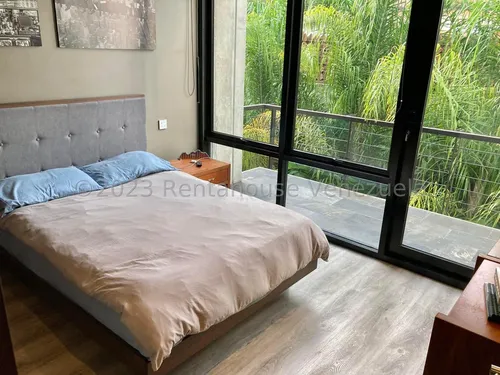 Casa En Venta La Lagunita Lp