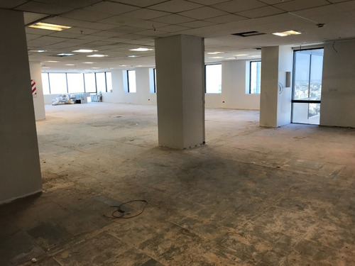 Oficinas En Alquiler | San Martín 300, San Nicolás, Caba | Pisos 17, 18, 29 Y 30 - 3.023 M²