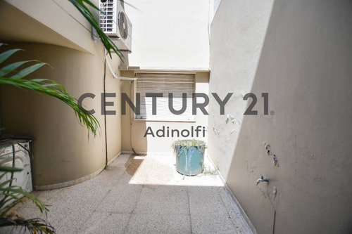 Imagen 13 de 30 de Calle 55 E/ Diag. 74 Y 14 - Casa En Venta Con Pileta Y Parque -