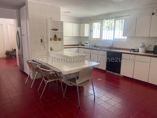 Baja De Precio En Venta ¡espectacular Casa En Valle Arriba Con Acceso A Campos De Golf! Alfonso 25-7912