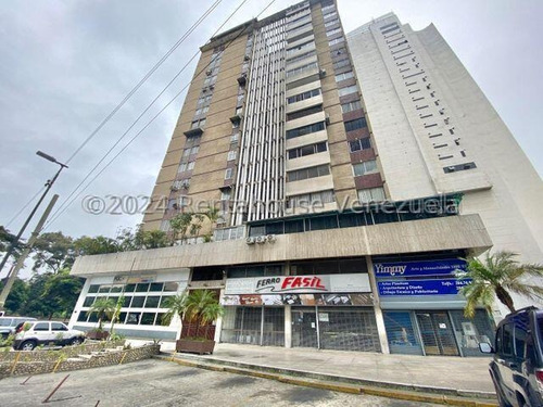 Sm Apartamento En Venta En Los Palos Grandes 24-14455 Yg