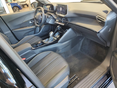Peugeot 2008 1.0T Gt