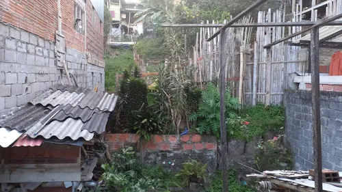 El Primer Piso Tiene 4 Abitaciones