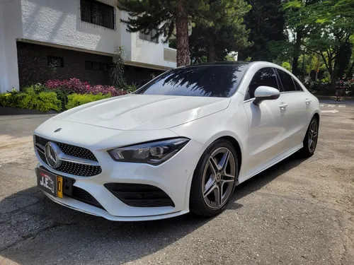 Mercedes-Benz Clase CLA 1.3 Cla 180 Amg Line At