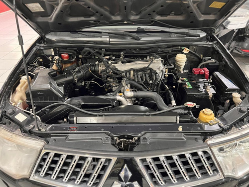 Mitsubishi Pajero Dakar 3.5 Hpe Flex Aut. 5p