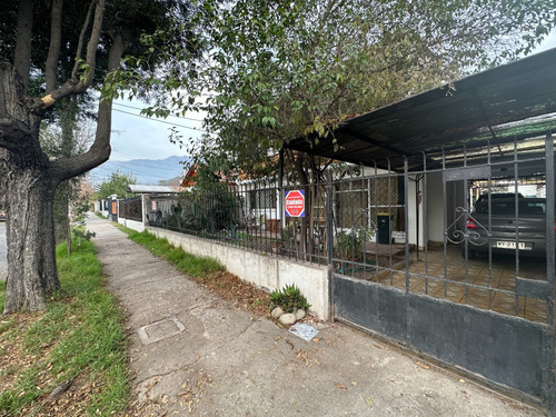 Casa Con Gran Terreno A Minutos De Metro Fernando Velasco