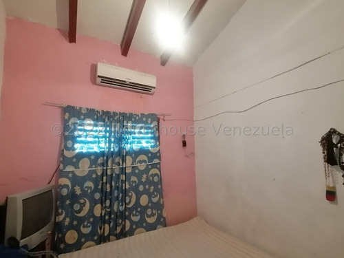 Imagen 22 de 30 de Casa En Venta En La Concordia Barquisimeto Lara 0.4.2.4.5.9.3.7.5.4.2 Rent-a-house Centro Occidente Mls Código: 22-22986