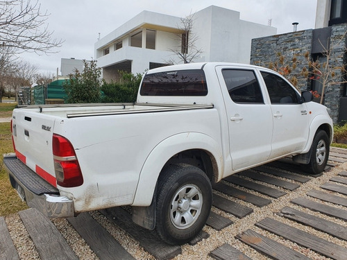 Toyota Hilux 3.0 Cd Sr 171cv 4x2 - B3