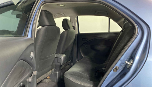Imagen 10 de 15 de 118596 - Toyota Yaris 2014 Con Garantía