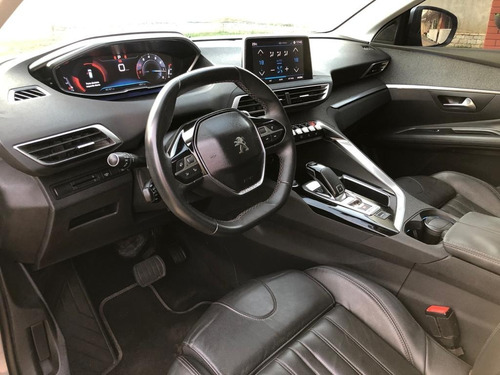Peugeot 3008 17/18 Único Dono Sem Detalhes Pneus Novos