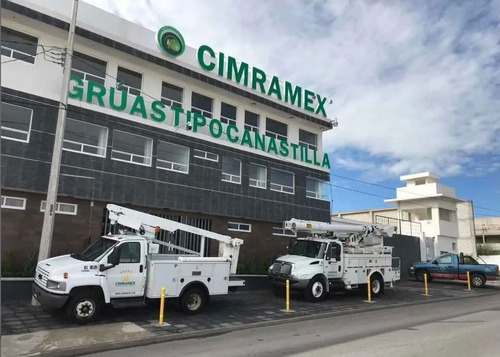 Imagen 5 de 10 de Grúa Tipo Canastilla
