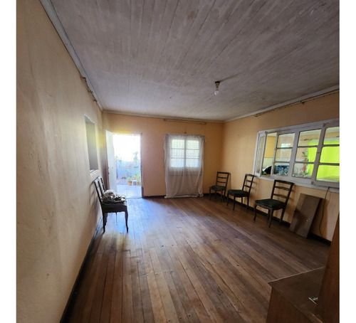 Casa En Plena Av. Balmaceda. Ideal Para Comercio. De 1340 M2