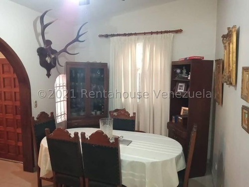 Imagen 4 de 22 de Casa En Venta Urb El Castaño, Maracay 23-8387 Hc