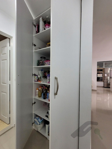 Imagen 15 de 23 de En Venta Apartamento En Frutas Condominiums 04143179211