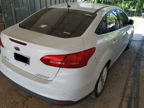 Ford Focus Titanium