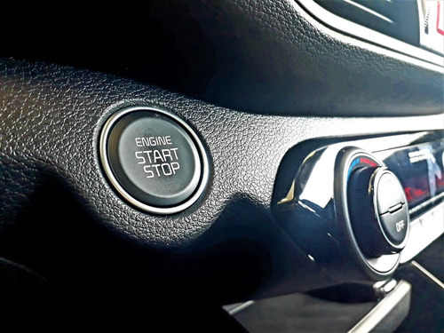 Kía Cerato Sedán Ex 2.0 4p A/t Gt Line Oferta !