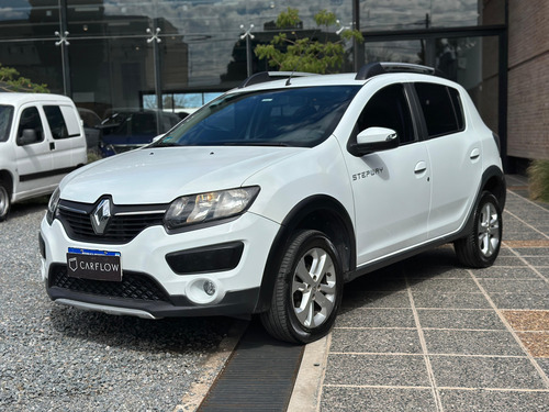 Renault Sandero Stepway 1.6 Privilege 105cv