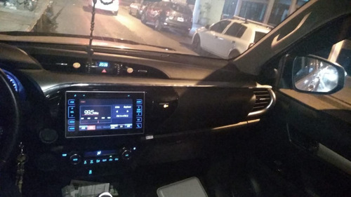 Toyota Hilux Srv 4x2 - 2019