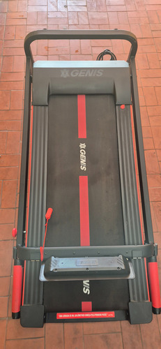 Esteira Genis Gt500 Usada Semi Nova (zona Leste) Preto (Usado)