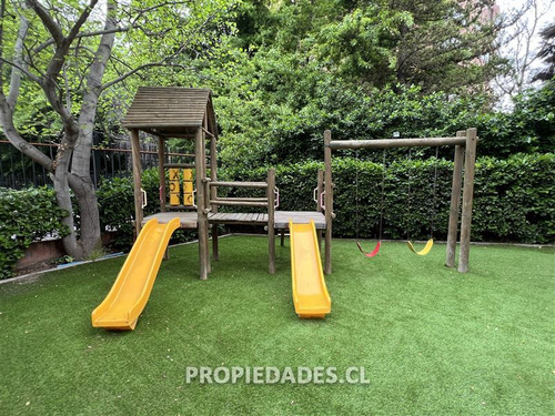 Departamento En Venta De 2 Dorm. En Las Condes