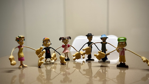Muñecos De Mc Donald Chavo Del Ocho ( Set X 6 ) (Usado)