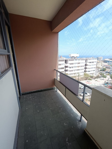 En Venta Amplio Departamento En Sector Sur De Antofagasta