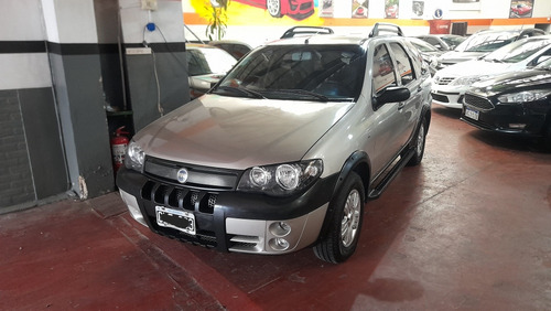 Fiat Palio 1.8 Adventure Alarma