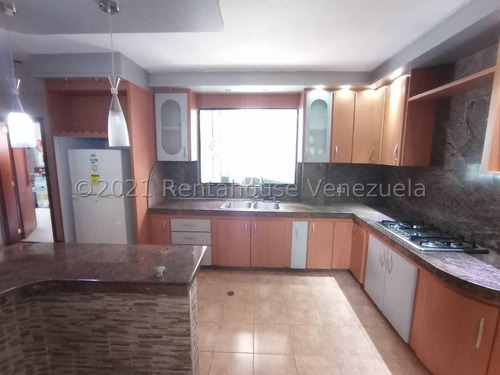 Imagen 4 de 14 de Townhouse En Venta En Barrio Sucre, Maracay 22-13334/ 0424-3392775