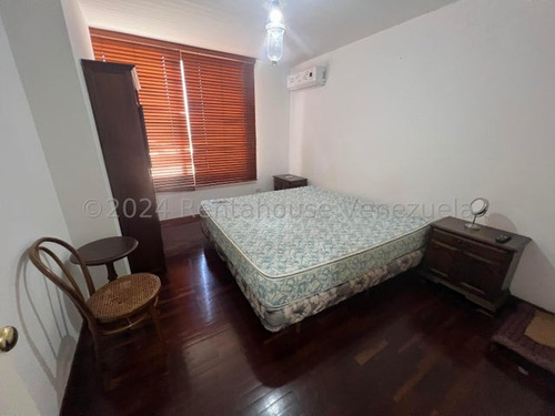 Carla Gonzalez Apartamento En Alquiler Lomas De Las Mercedes Mls #24-24458 Sc