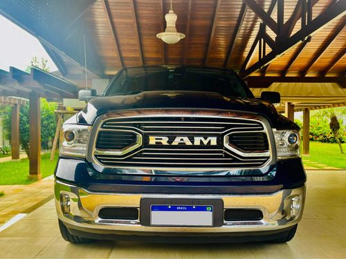 RAM Ram Classic 5.7 Laramie Cab. Dupla 4X4 Aut. 4P