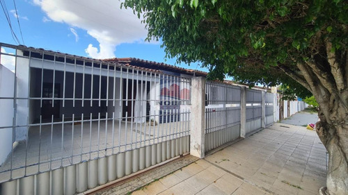 Imagem 1 de 2 de Casa  Com 3 Dormitório(s) Localizado(a) No Bairro Parque Getulio Vargas Em Feira De Santana / Feira De Santana  - 6764